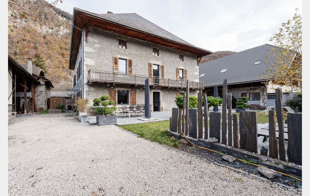 NEMOZ IMMOBILIER : House | DOUSSARD (74210) | 387 m2 | 1 450 000 € 